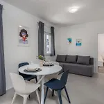 1 Bedroom In *
